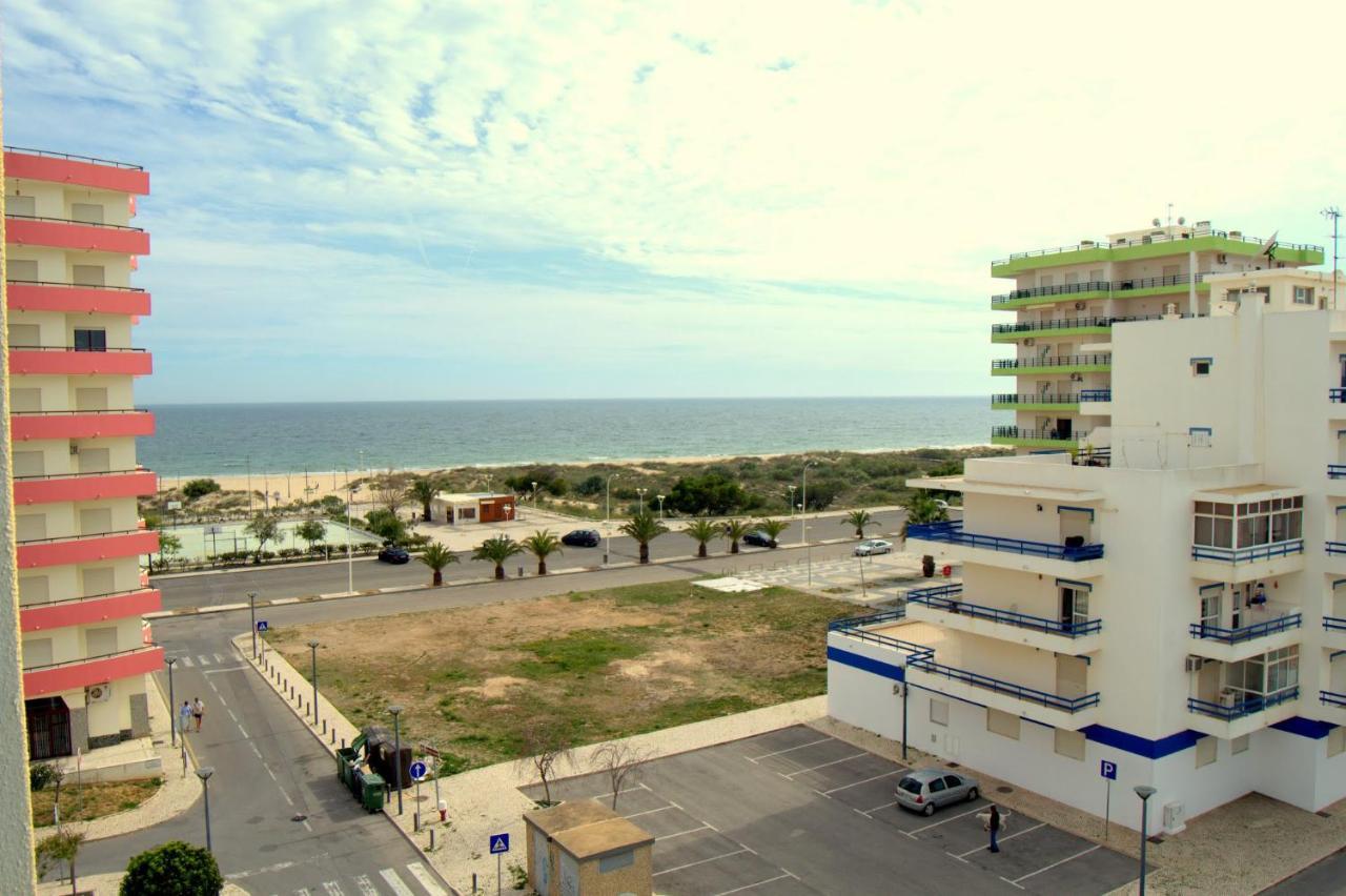 T1 Com Vista Mar Na Praia De Monte Gordo Exteriör bild