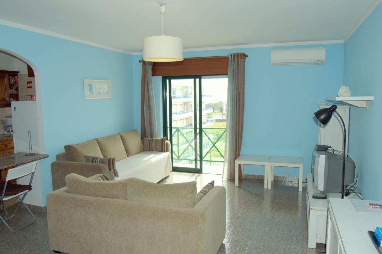 T1 Com Vista Mar Na Praia De Monte Gordo Exteriör bild